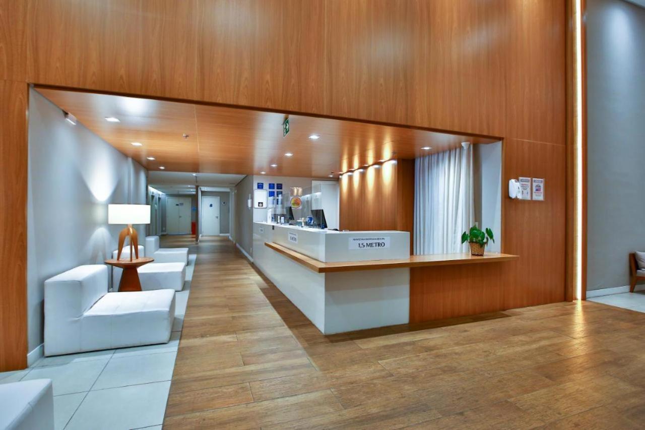 Apart-Hotel America 坎波斯多斯戈塔卡兹 外观 照片